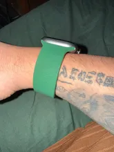 Avis clients – Bracelet silicone magnétique pour Apple Watch 38 à 49 mm