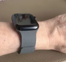 Avis clients – Bracelet silicone magnétique pour Apple Watch 38 à 49 mm