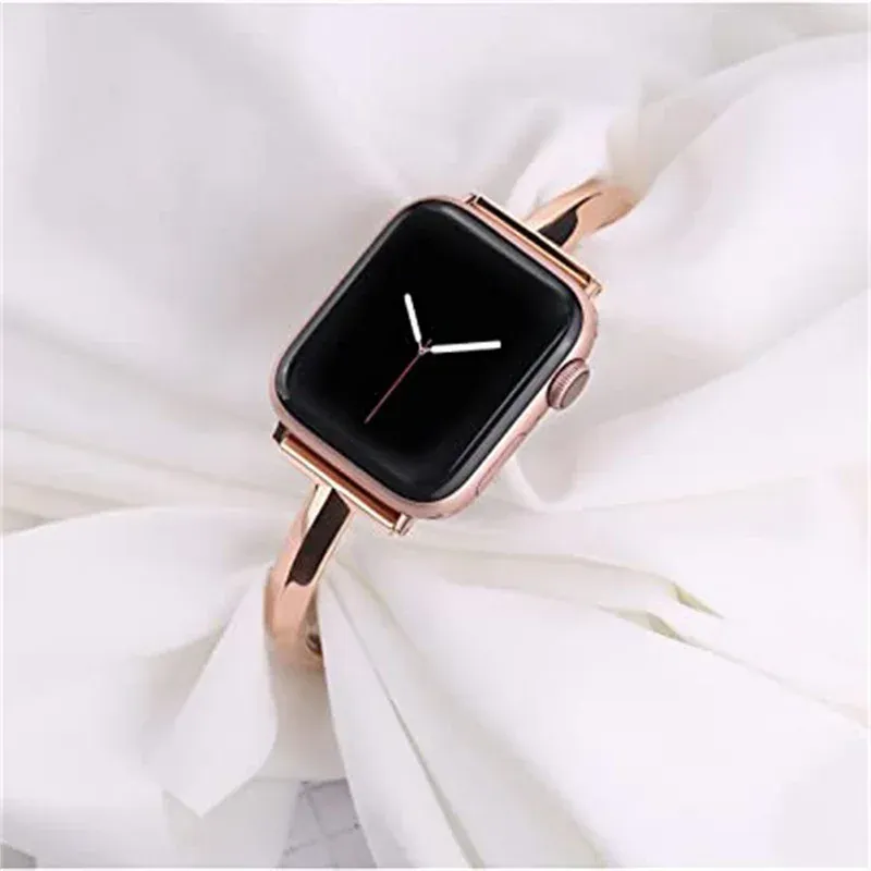 Bracelet acier diamant pour Apple Watch 38 à 49 mm femmes