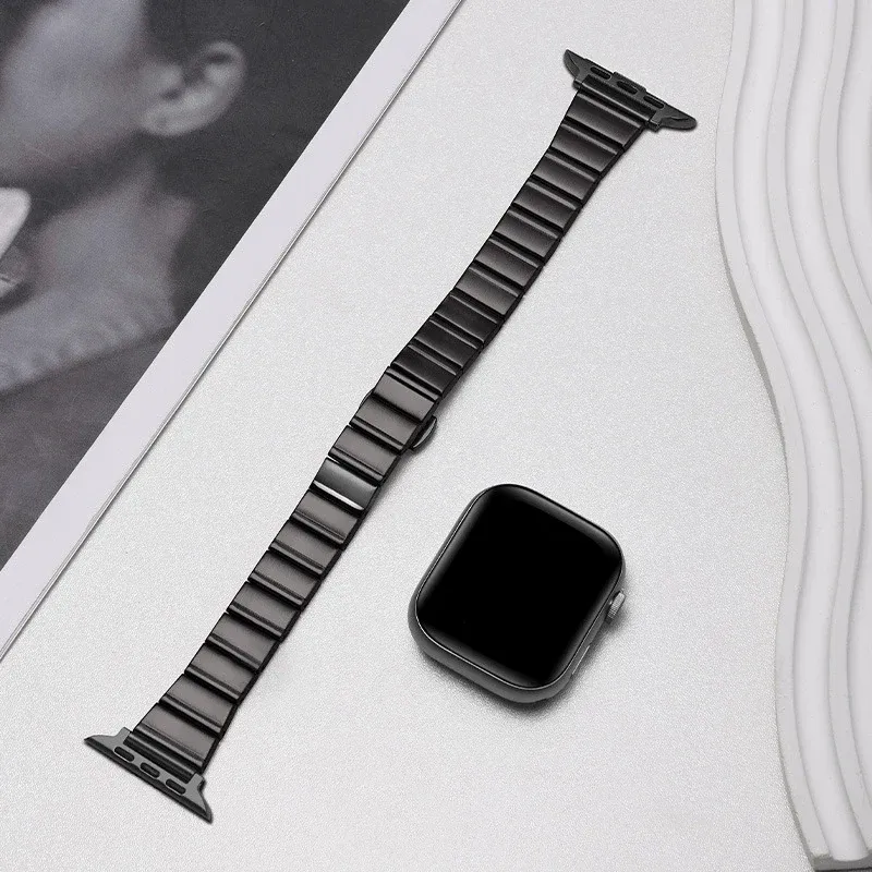 Bracelet acier fin pour Apple Watch 38 à 49 mm femmes