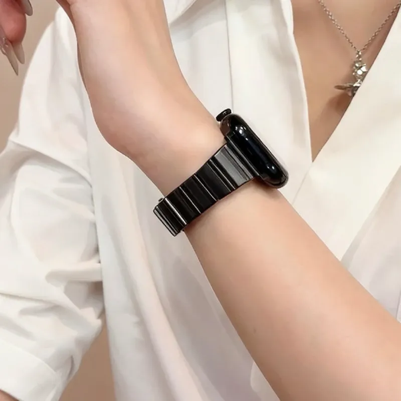 Bracelet acier fin pour Apple Watch 38 à 49 mm femmes