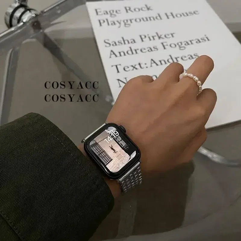 Bracelet acier luxe pour Apple Watch 38 à 49 mm femmes