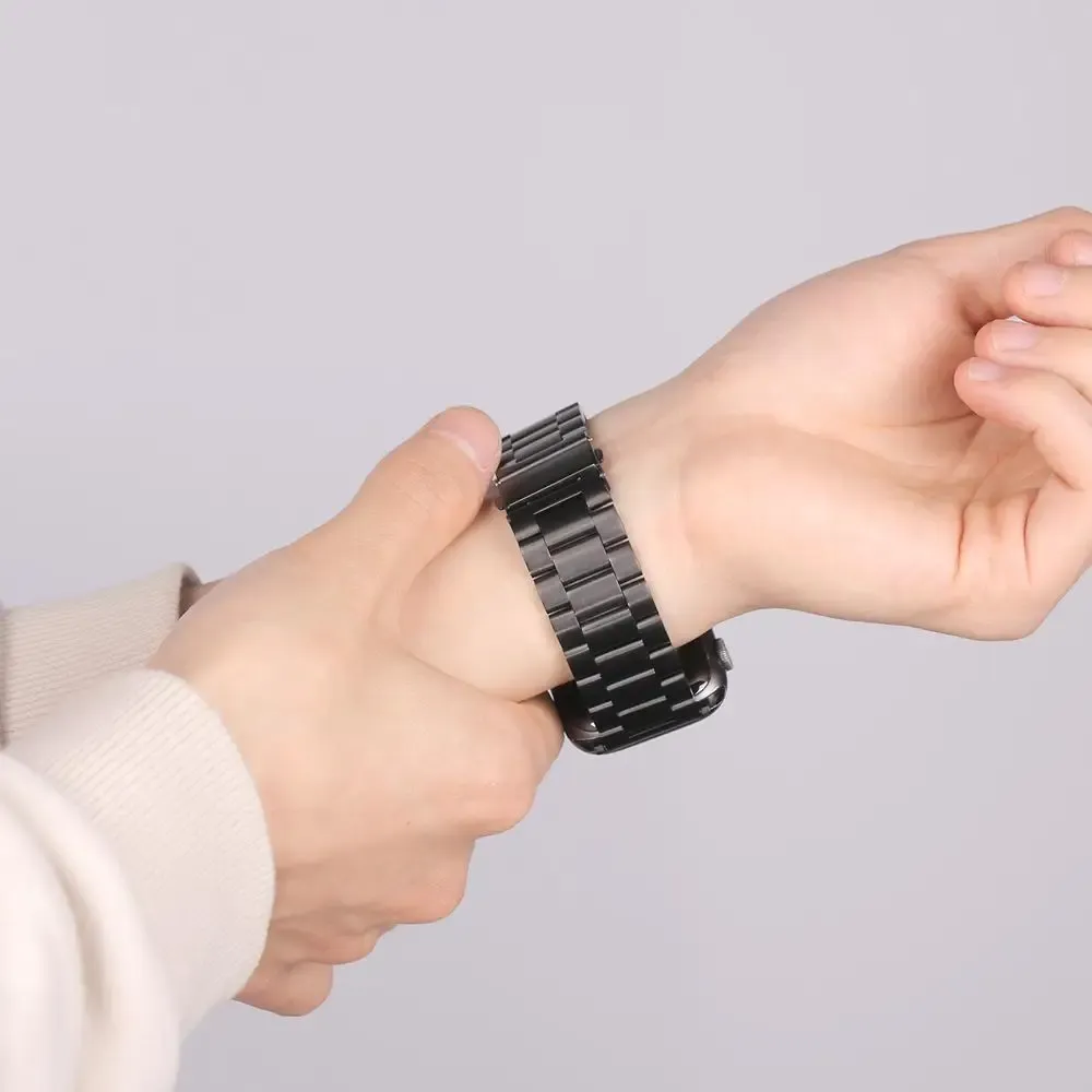 Bracelet acier pour Apple Watch 38 à 49 mm série 12