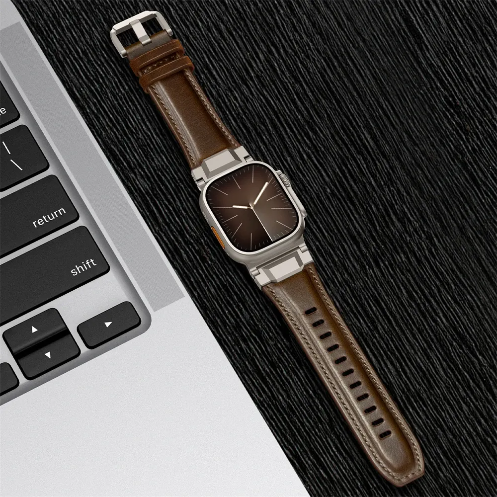 Bracelet cuir design Mecha pour Apple Watch 44 à 49 mm