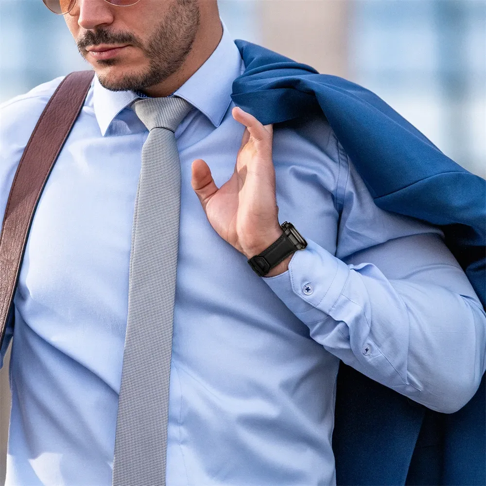 Bracelet cuir design Mecha pour Apple Watch 44 à 49 mm