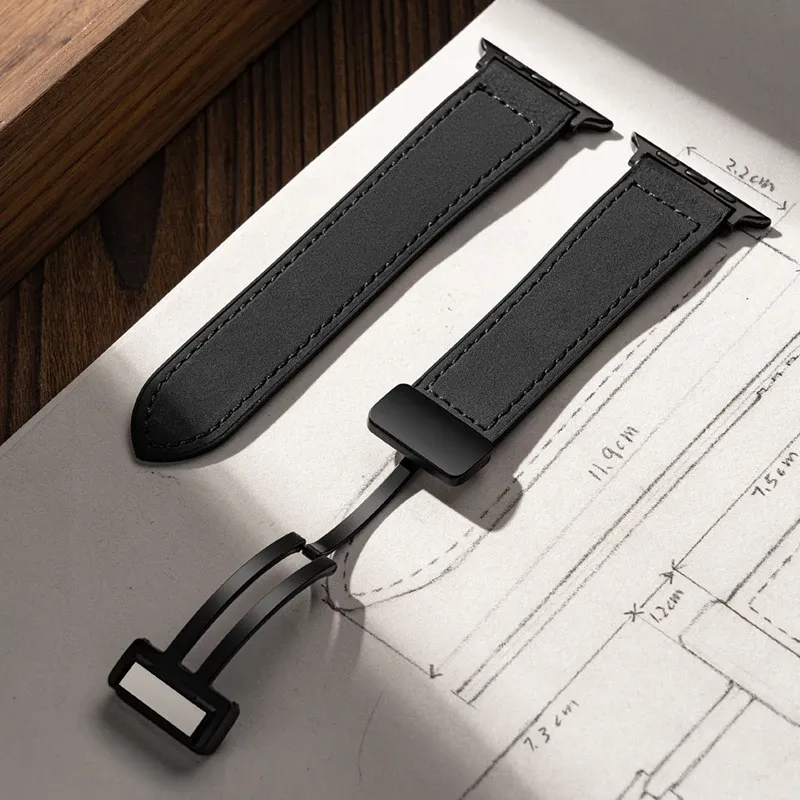 Bracelet cuir et silicone pour Apple Watch 38 à 49 mm