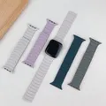 Bracelet magnétique silicone pour Apple Watch 38 à 49 mm – 5