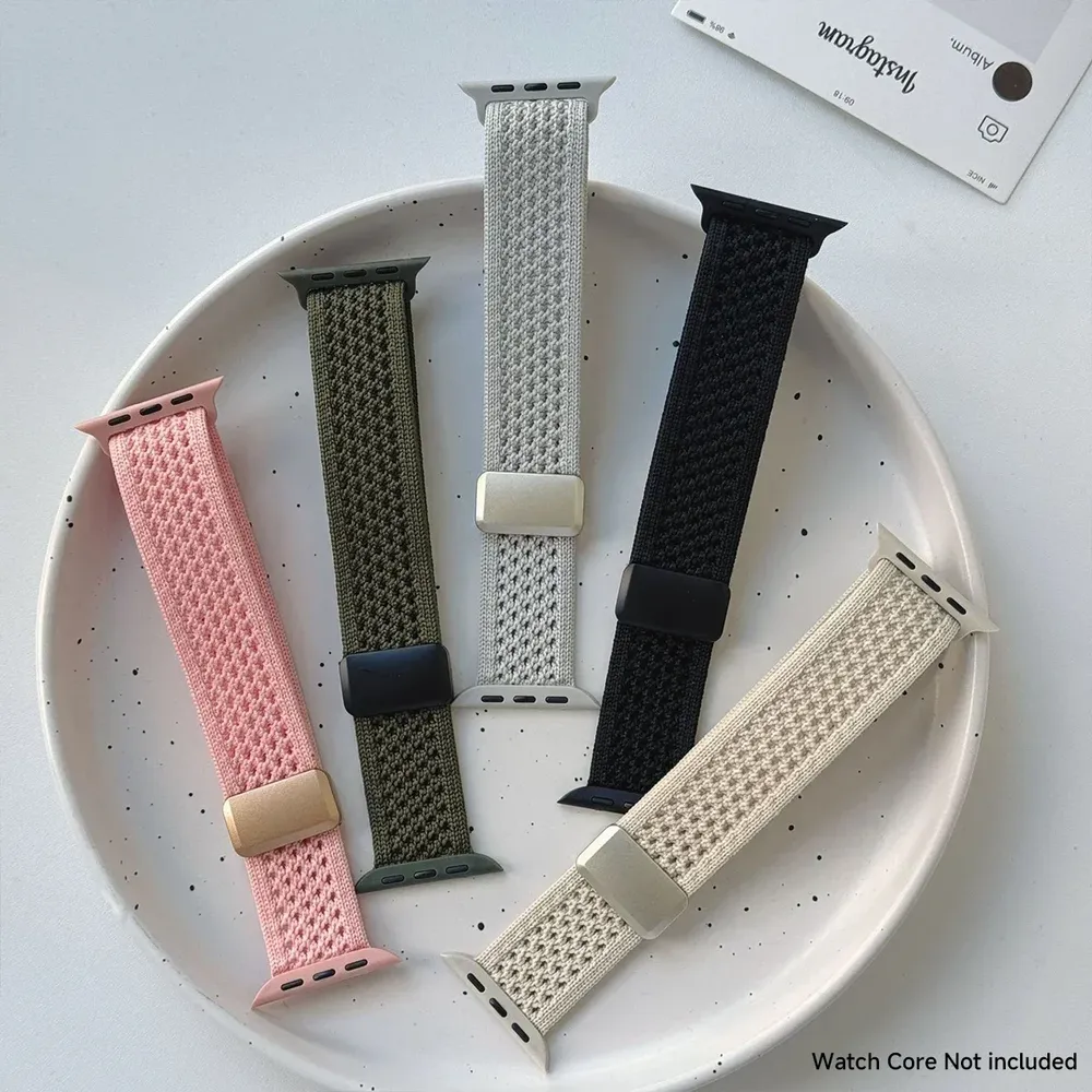 Bracelet magnétique tressé pour Apple Watch 38 à 49 mm
