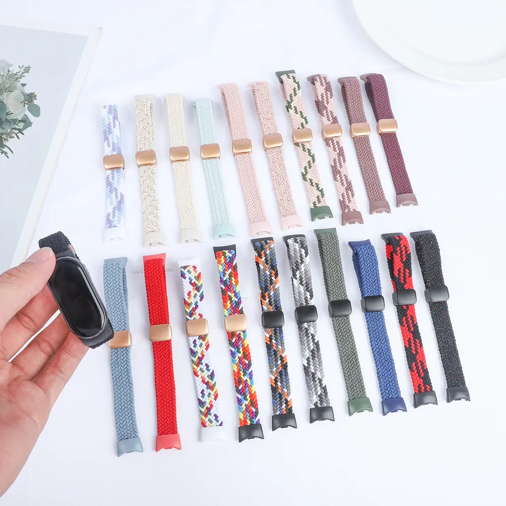 Bracelet magnétique tressé pour Xiaomi Mi Band 8 à 11