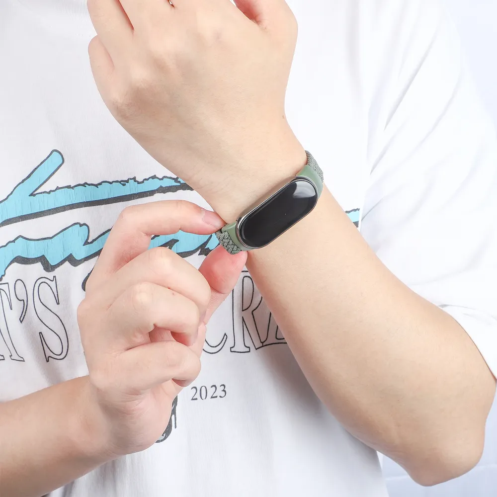 Bracelet magnétique tressé pour Xiaomi Mi Band 8 à 11