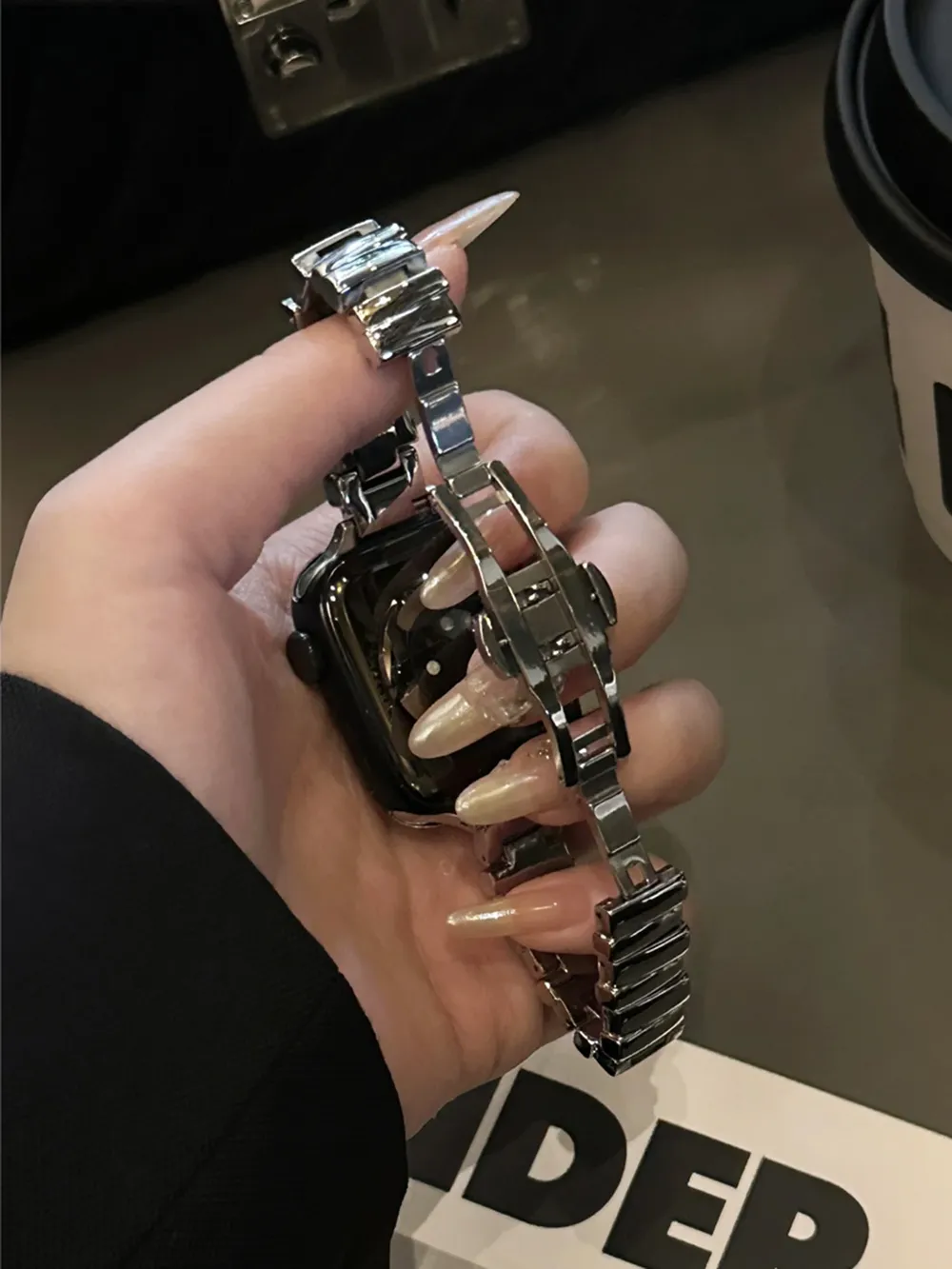 Bracelet métal pour Apple Watch 38 à 49 mm