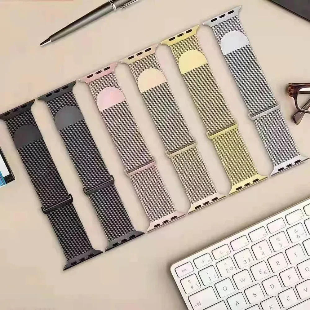 Bracelet milanais magnétique pour Apple Watch 38 à 49 mm