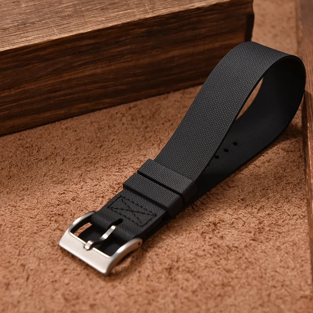 Bracelet montre silicone 20 à 22 mm doux