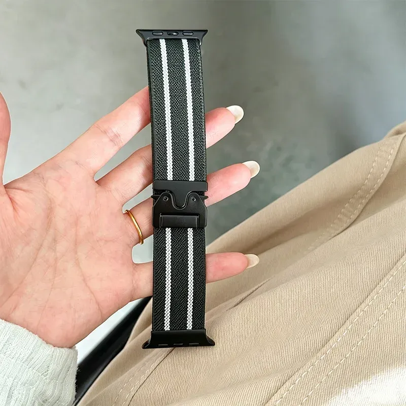 Bracelet Nato nylon tissé Apple Watch 41 à 49 mm