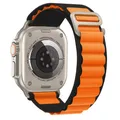Bracelet nylon Alpine 38 à 49 mm pour Apple Watch – Couleur du bracelet Black orange