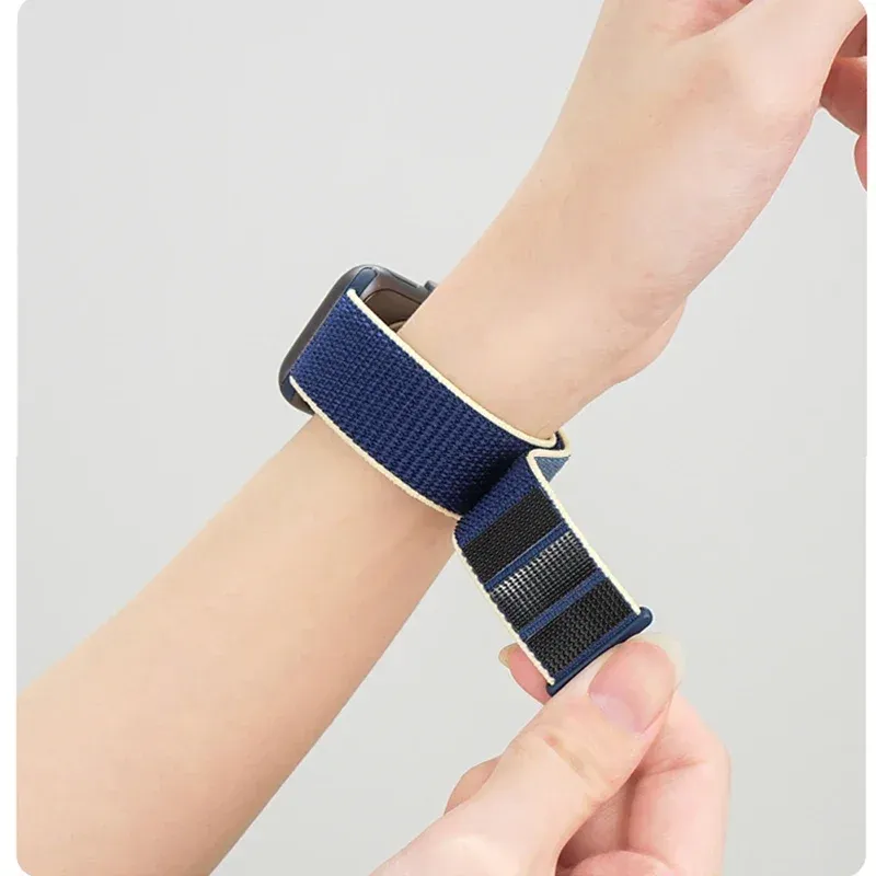 Bracelet nylon boucle pour Apple Watch 38 à 49 mm