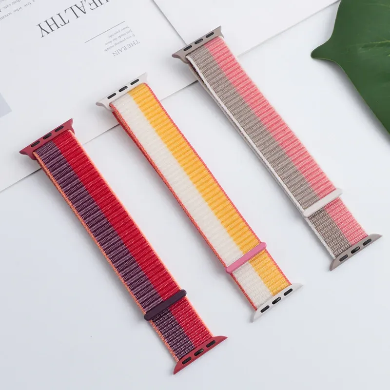 Bracelet nylon boucle pour Apple Watch 40 à 49 mm