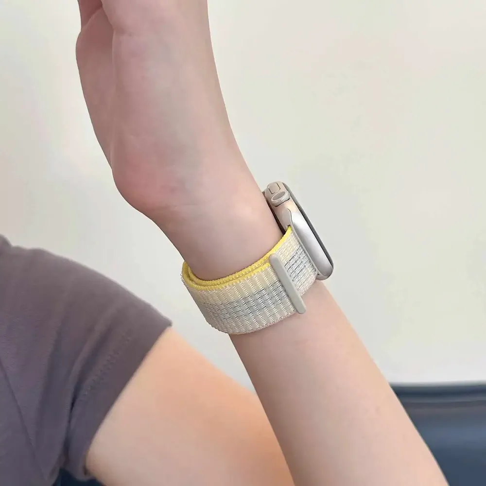 Bracelet nylon boucle pour Apple Watch 40 à 49 mm