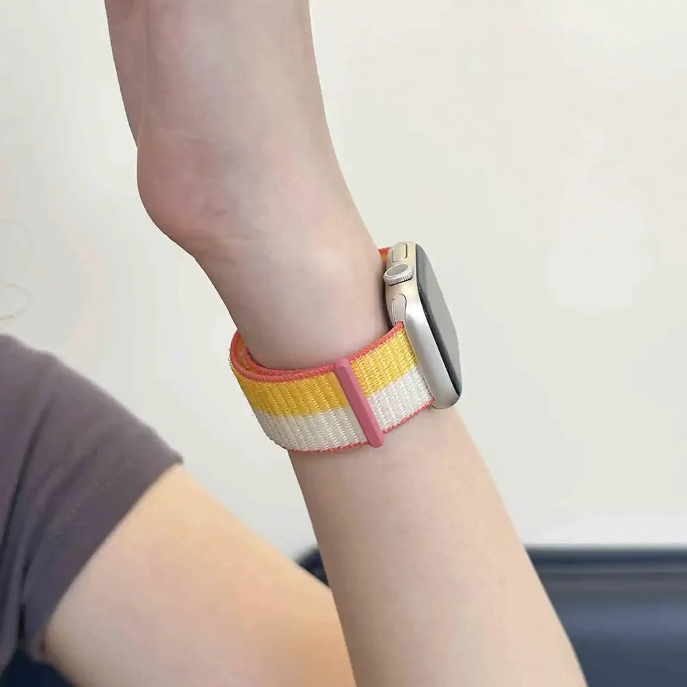 Bracelet nylon boucle pour Apple Watch 40 à 49 mm