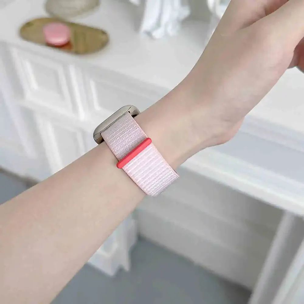 Bracelet nylon boucle pour Apple Watch 40 à 49 mm