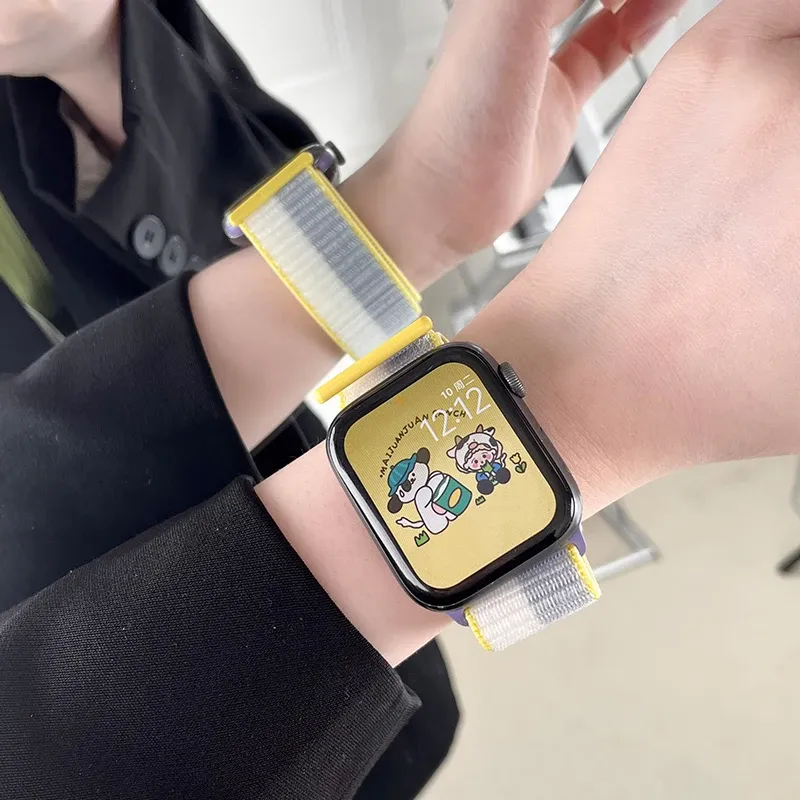 Bracelet nylon boucle pour Apple Watch 40 à 49 mm