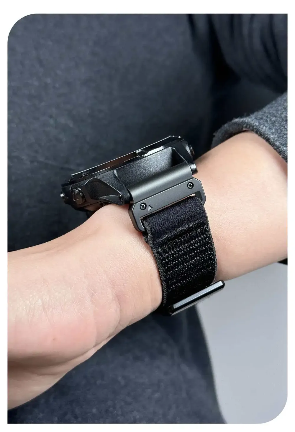 Bracelet nylon pour montre connectée 22 à 26 mm