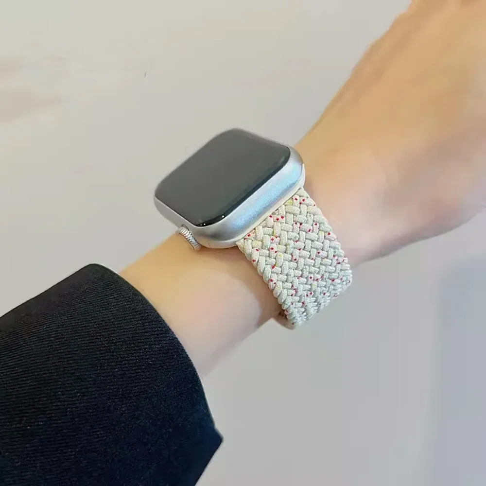 Bracelet nylon tressé Solo Loop 38 à 49 mm pour Apple Watch
