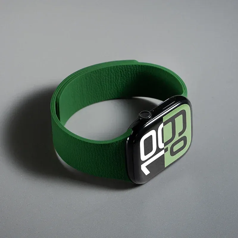 Bracelet silicone magnétique pour Apple Watch 38 à 49 mm