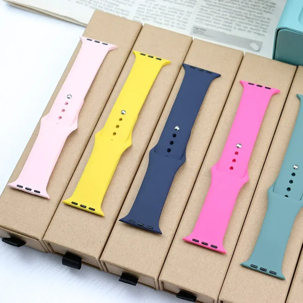 Bracelet silicone pour Apple Watch 38 à 49 mm