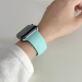 Bracelet silicone pour Apple Watch 38 à 49 mm série 11 SE – Couleur du bracelet 21 Bleu glacé