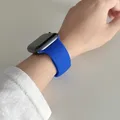 Bracelet silicone pour Apple Watch 38 à 49 mm série 11 SE – Couleur du bracelet 40 Bleu royal