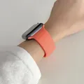 Bracelet silicone pour Apple Watch 38 à 49 mm série 11 SE – Couleur du bracelet 42 papayes