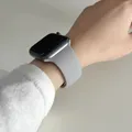 Bracelet silicone pour Apple Watch 38 à 49 mm série 11 SE – Couleur du bracelet 44 Gris brume