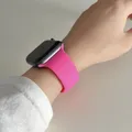 Bracelet silicone pour Apple Watch 38 à 49 mm série 11 SE – Couleur du bracelet 47 poudres de Barbie