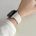 Bracelet silicone pour Apple Watch 38 à 49 mm série 11 SE – Couleur du bracelet 71 Starlight