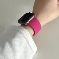 Bracelet silicone pour Apple Watch 38 à 49 mm série 11 SE – Couleur du bracelet Grenade 61