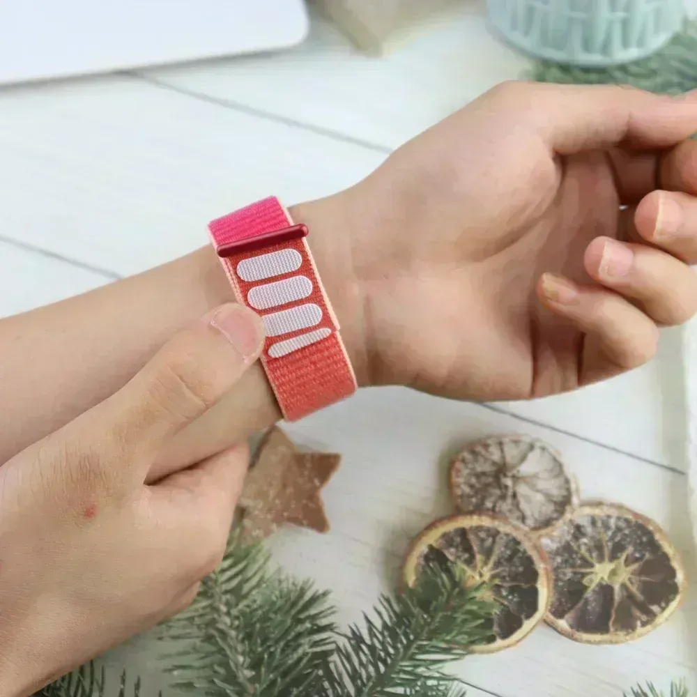 Bracelet sport nylon Apple Watch 38 à 49 mm