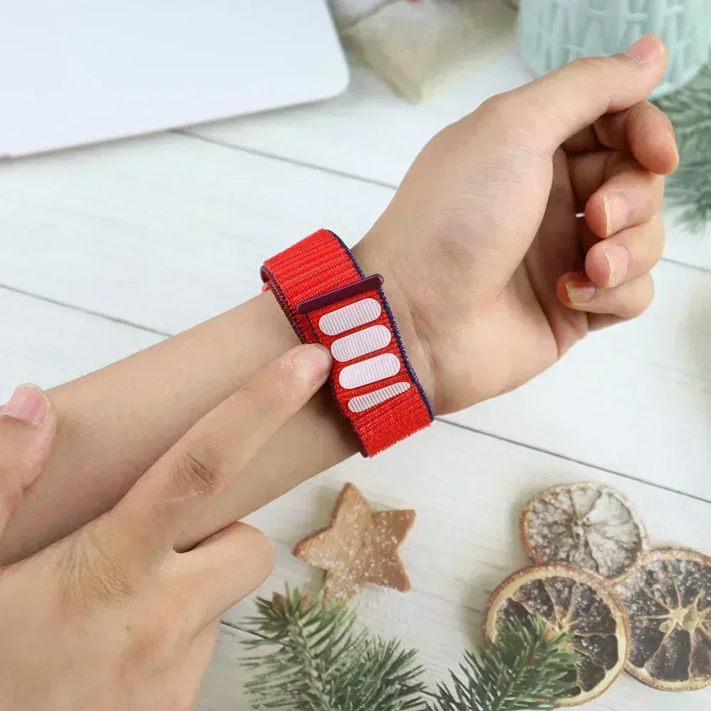 Bracelet sport nylon Apple Watch 38 à 49 mm