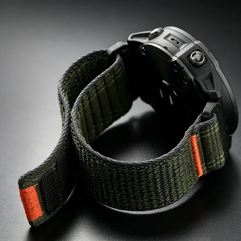 Bracelet sport nylon QuickFit 22 à 26 mm pour Garmin