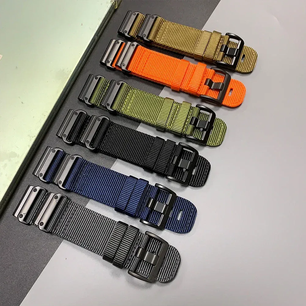 Bracelet sport nylon QuickFit 22 à 26 mm pour Garmin