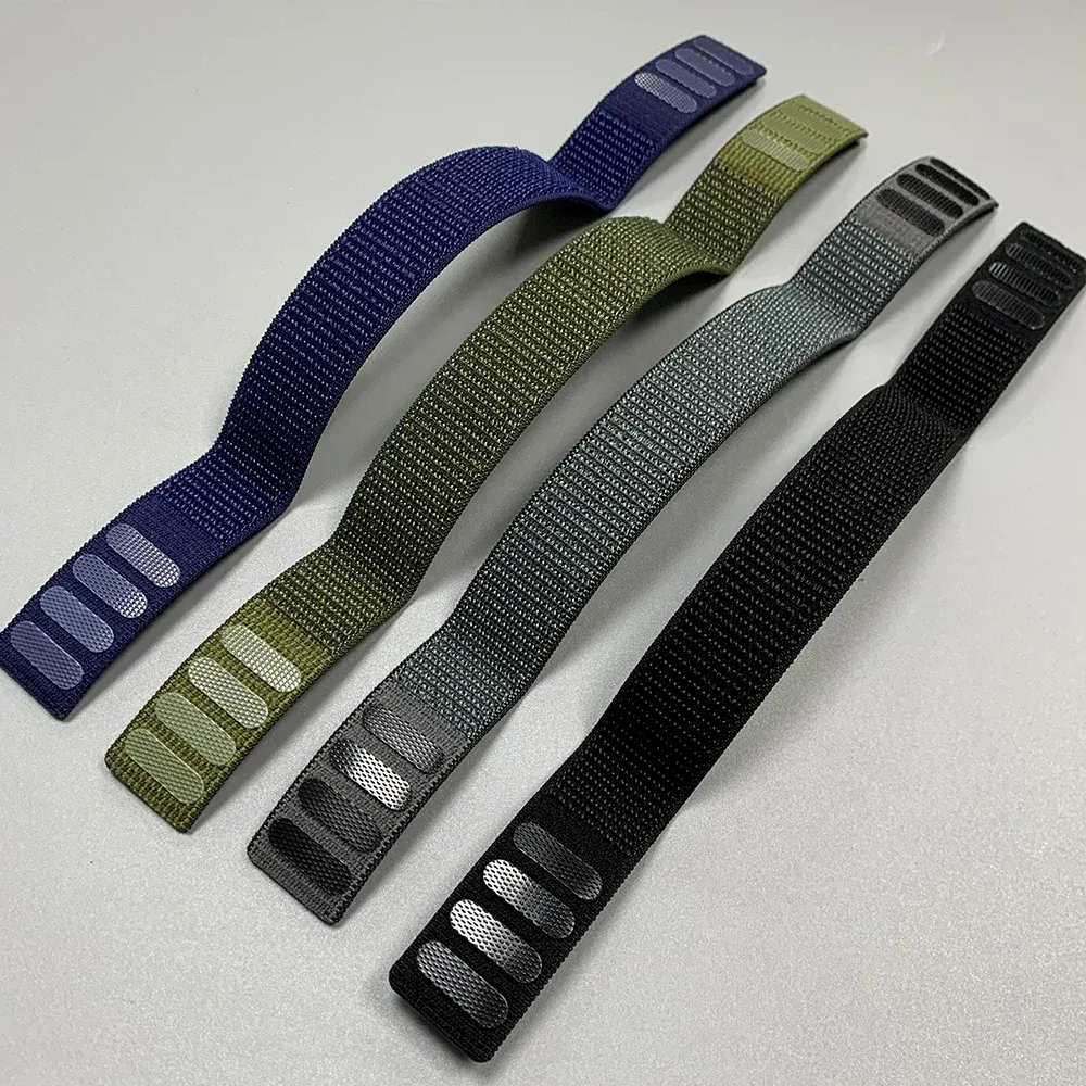Bracelet sport nylon QuickFit 22 à 26 mm pour Garmin