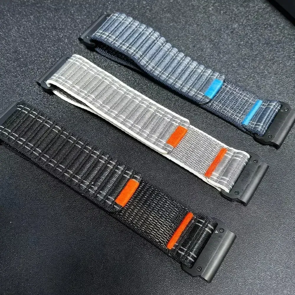 Bracelet sport nylon QuickFit 22 à 26 mm pour Garmin