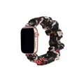 Bracelet tissu Scrunchy Apple Watch 40 à 49 mm – Couleur du bracelet Black Red