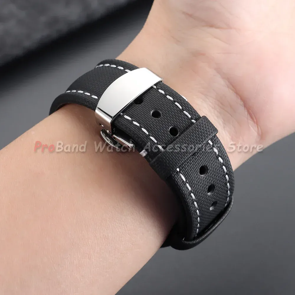 Bracelet toile cuir 18 à 22 mm boucle papillon