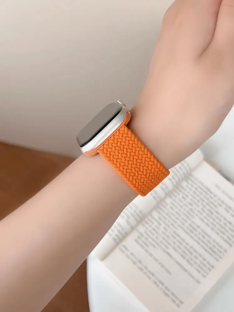 Bracelet tressé pour Apple Watch 38 à 49 mm