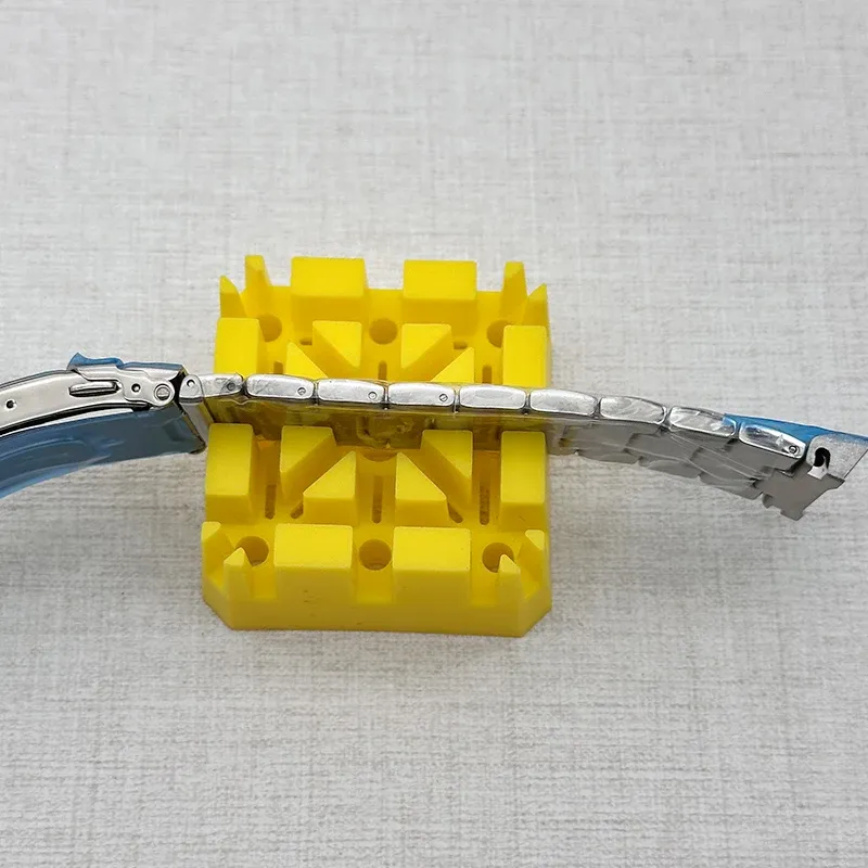 Outil réparation bracelet montre métal